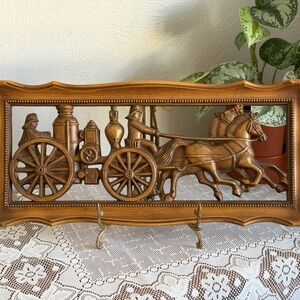 Vintage Faux Wood Wall Plaque (Horse & Carriage)